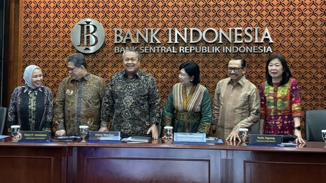 Bank Indonesia Guncang Pasar: Kebijakan Suku Bunga Mengejutkan dan Dampaknya pada BCA serta Ekonomi Nasional