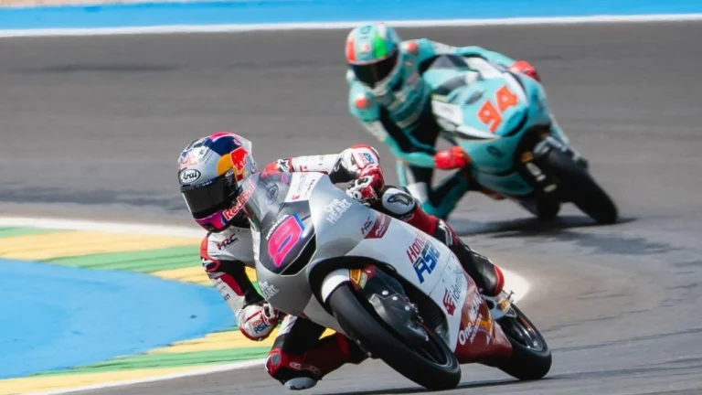 Drama Penalti Long Lap Turunkan Veda Ega Pratama ke Posisi Keenam di Klasemen Moto3 Hungaria 2026