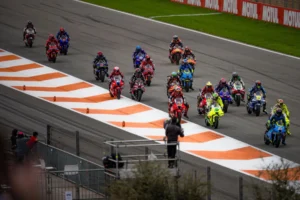 Live Trans7 Siarkan MotoGP Ceko 2026: Jadwal, Link Streaming, dan Drama Veda Ega di Brno