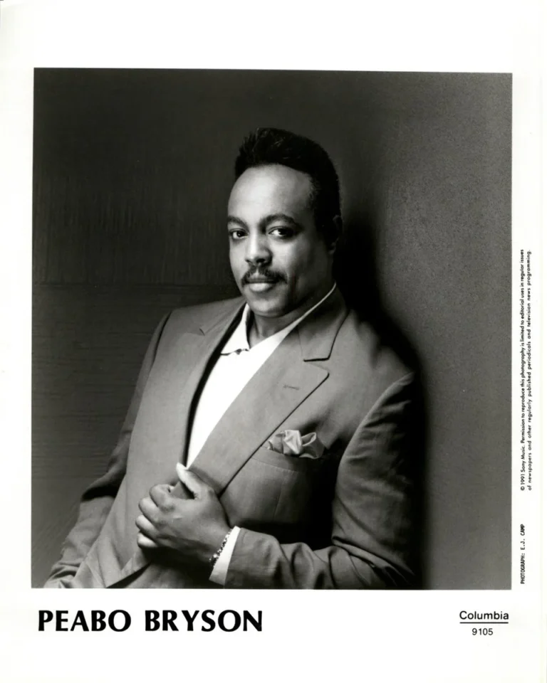Peabo Bryson Meninggal di Usia 75: Warisan Suara Legendaris yang Menghentak Dunia Musik