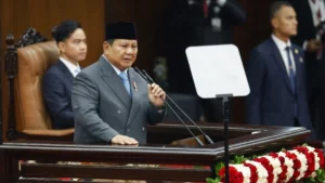 Prabowo Subianto Soroti Mobil Nasional, Diplomasi Global, dan Kritik Pengusaha di Munas HIPMI Lampung