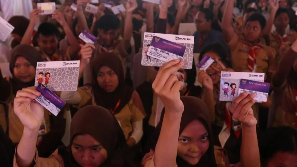 Skandal dan Harapan: KIP Kuliah 2026 Dibuka, Detail Pendaftaran, Bantuan, serta Kasus Penyalahgunaan Dana Mahasiswi Unair